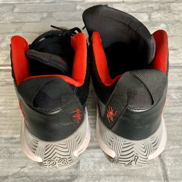 JORDAN: STAY LOYAL “BRED” MEN’S SNEAKERS - Picture 10 of 13